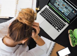 העסקה פוגענית